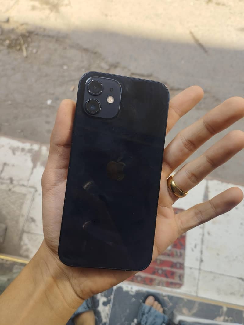 Apple iPhone 12 0