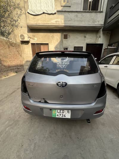 FAW V2 2018