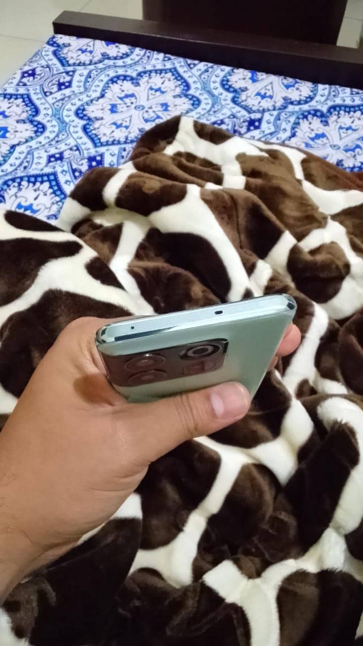 One Plus 10T 6
