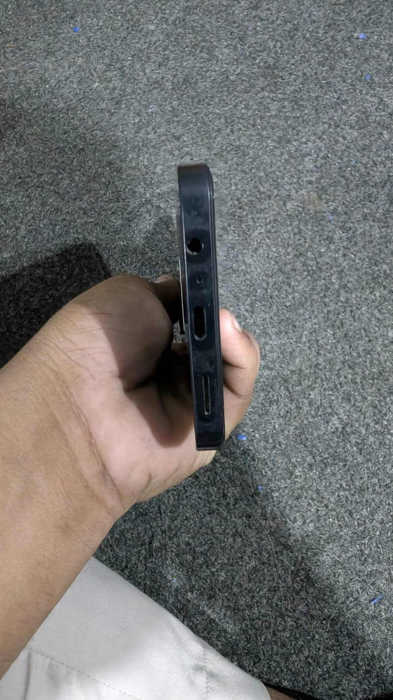 Samsung Mobile A07 3