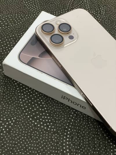 Apple iPhone 16 Pro Max 256 GB  |  Apple iWatch Series 8