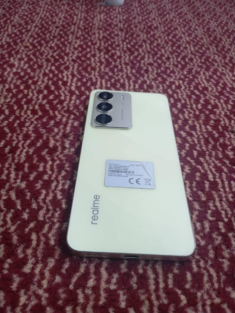 Realme C75 0