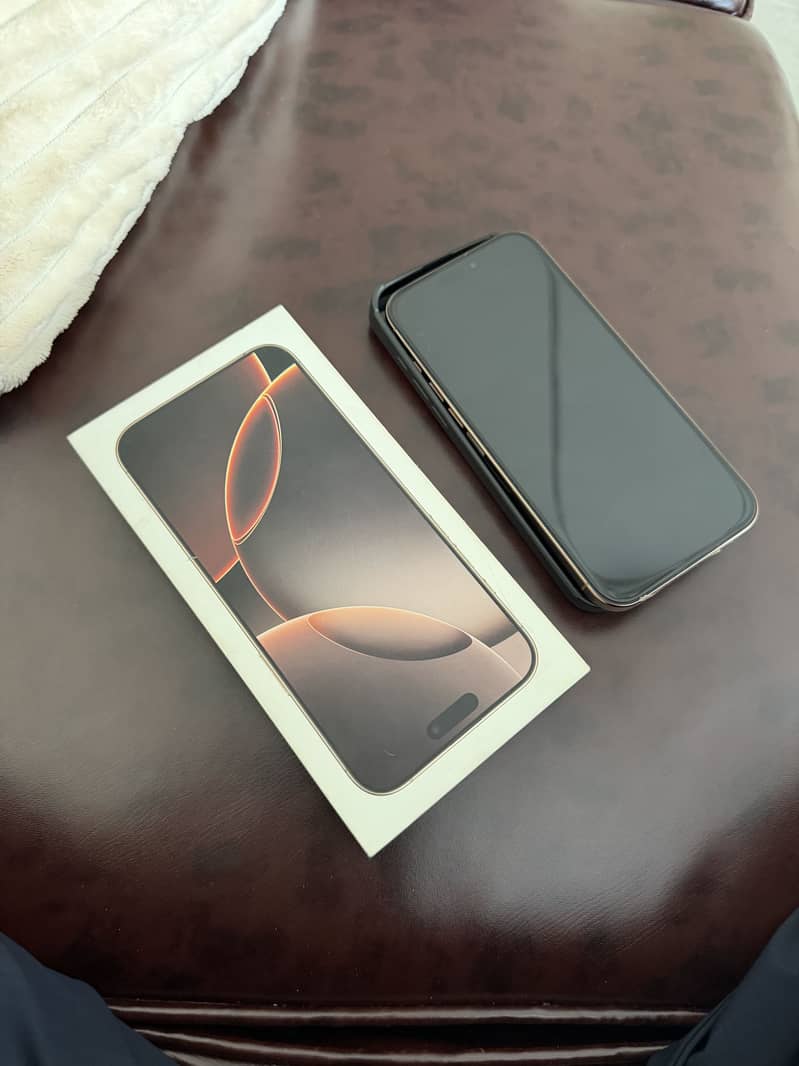 Apple iPhone 16 Pro Max 3