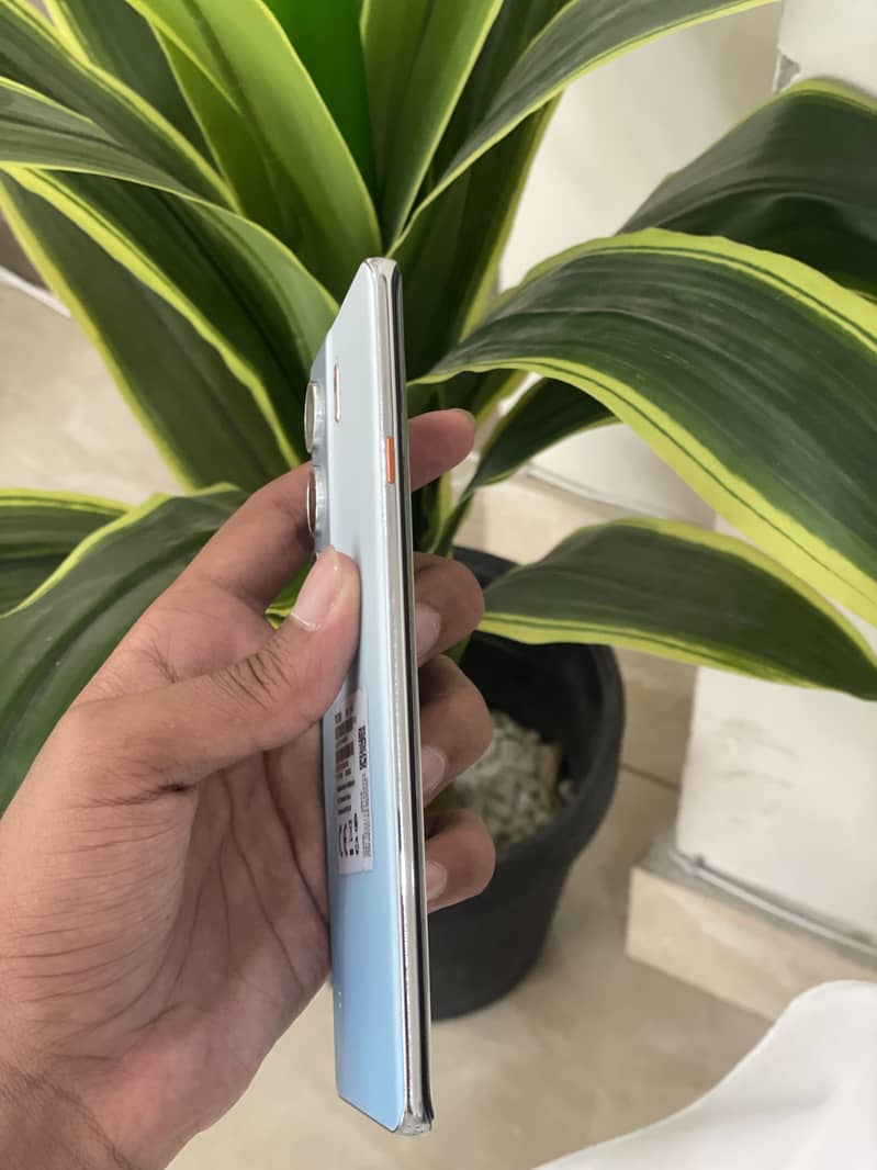 Tecno CAMON 40 Pro 1