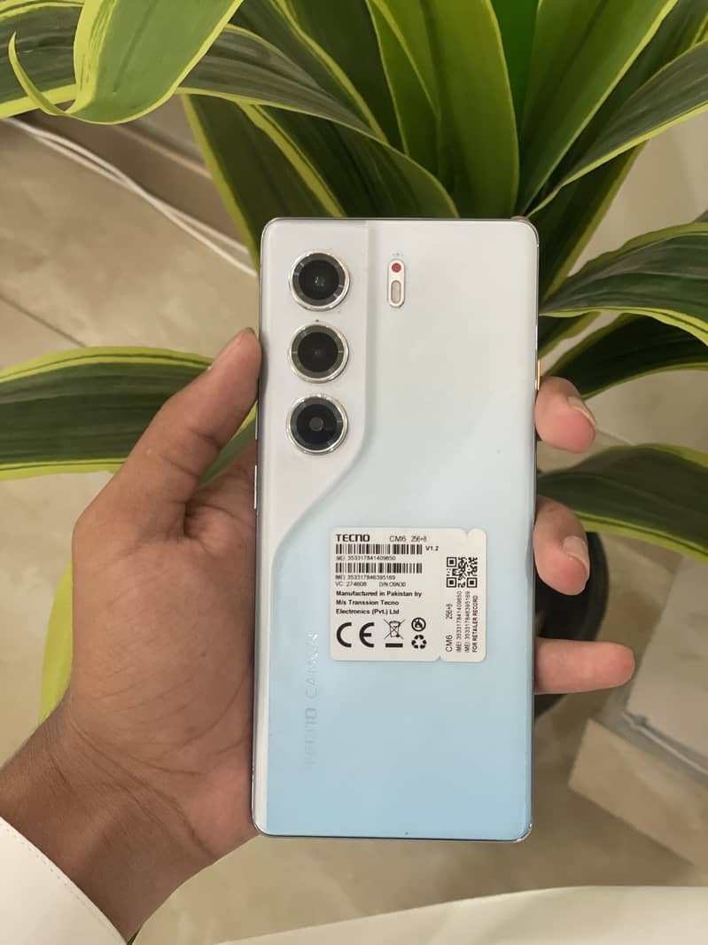 Tecno CAMON 40 Pro 5