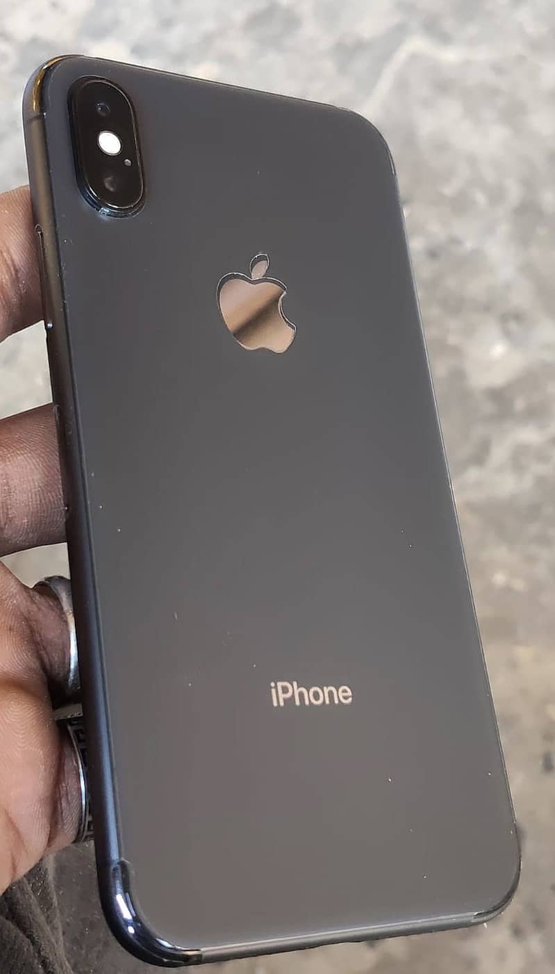 Apple iPhone X 6