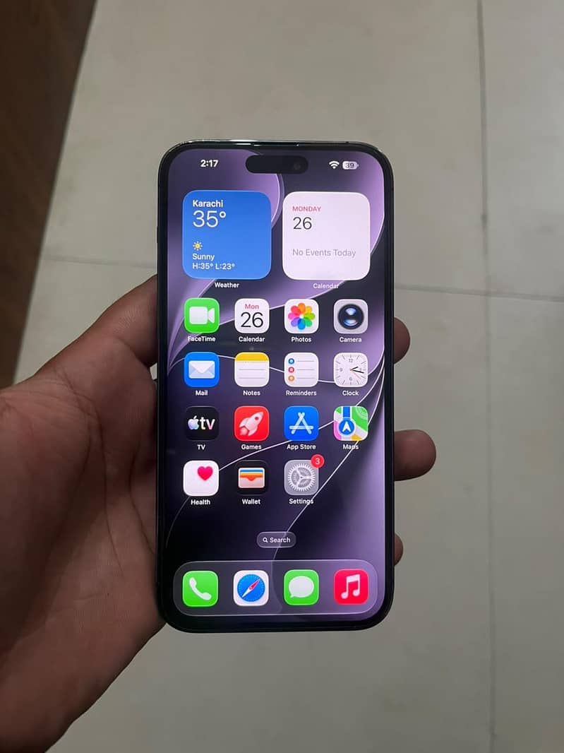 Apple iPhone 14 Pro Max 1