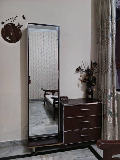 Dressing Table with Full Length Mirror & 3 Drawers