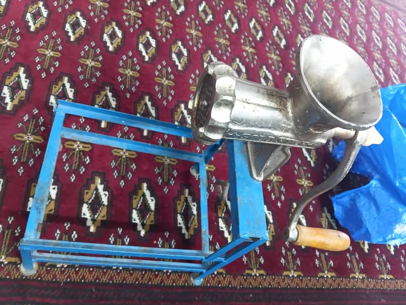 Manual Meat Machine 1