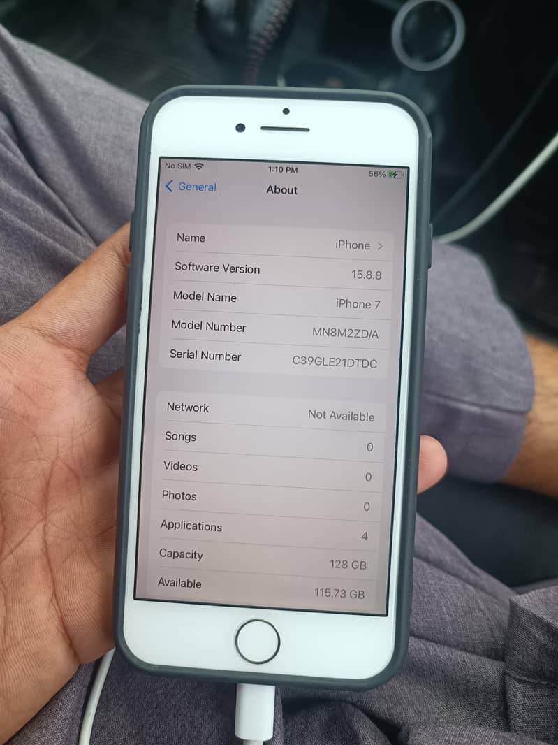 Apple iPhone 7 4