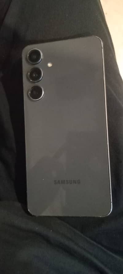 Samsung Mobile S24 fE. 03284810287 whatsap only