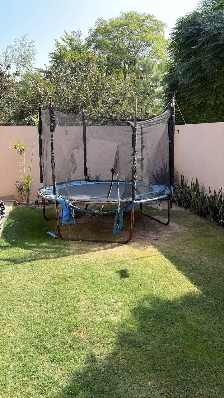 used Trampoline 0