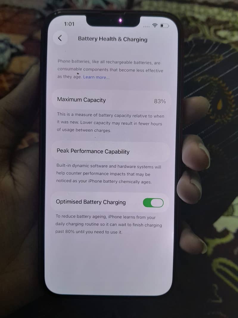 Apple iPhone 13 4