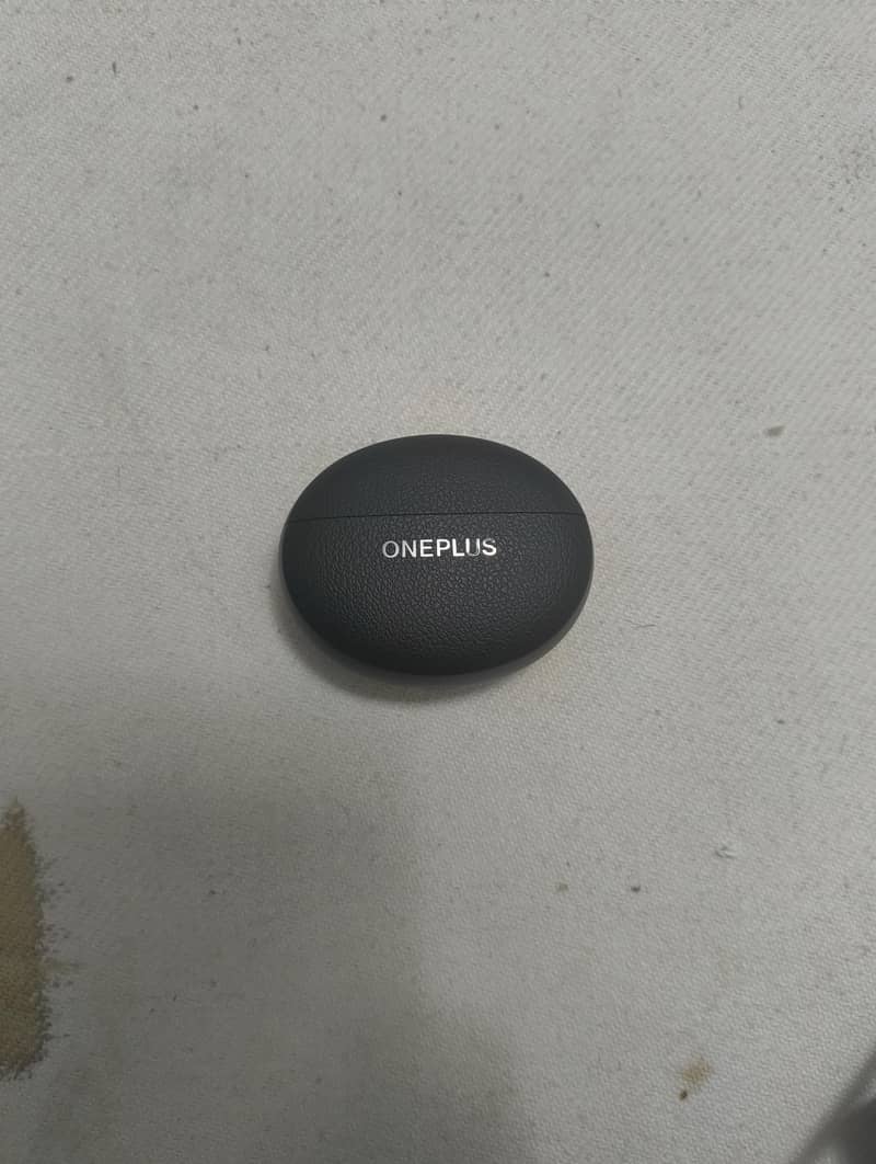 OnePlus buds pro 3 2