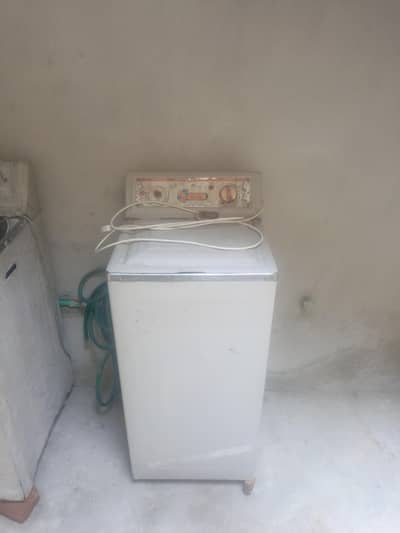 spin dryer machine. iron