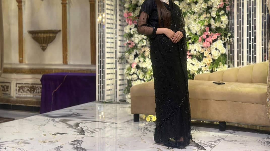 saree 0