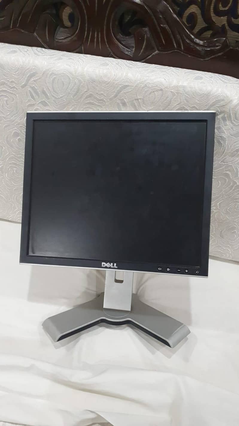 Computer LCD Perfectly Working 0
