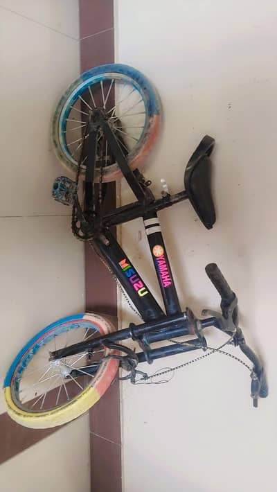 Yamaha original bicycle in best condition use age 5 to 10 year boys
