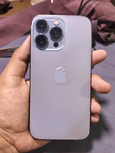 Apple iPhone 13 Pro