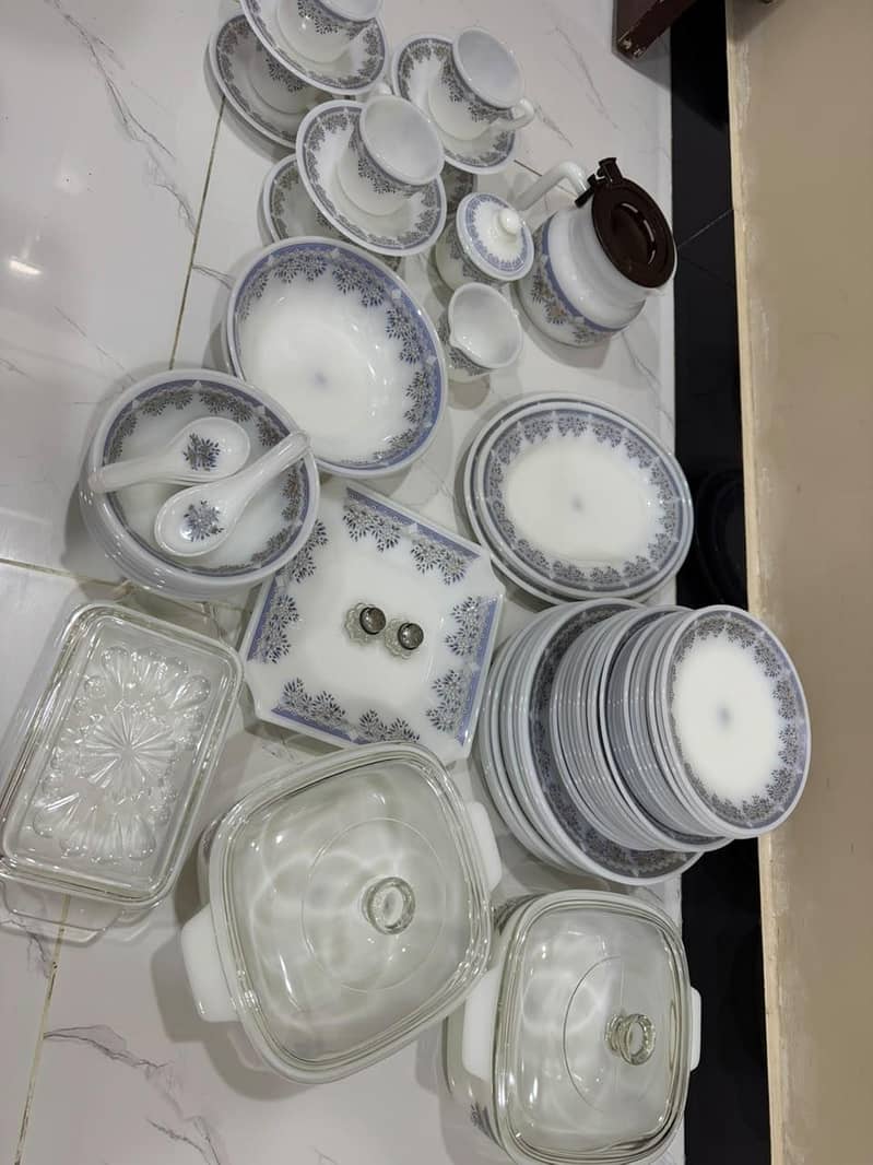 Imported Dinner Set for Sell 3