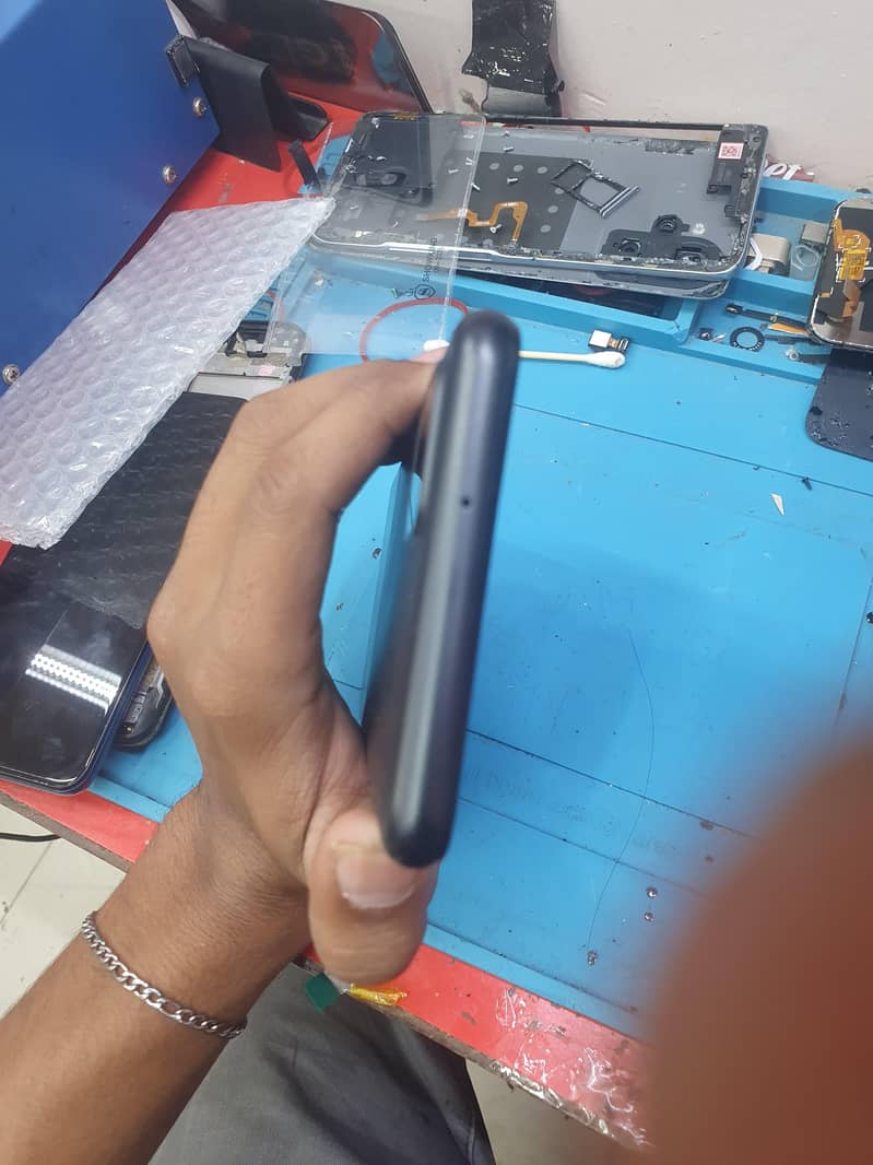 Samsung Mobile A12 4