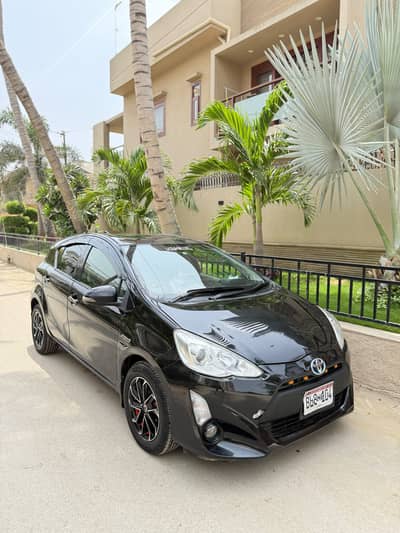 Toyota Aqua 2015