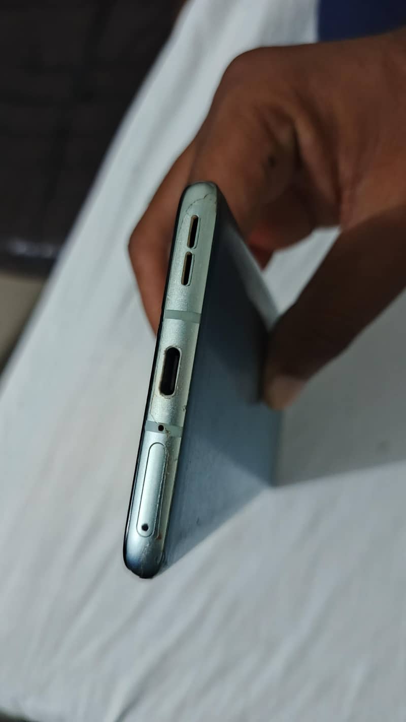 One Plus 9R exchange 4
