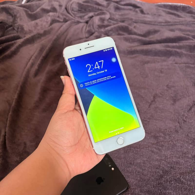 Apple iPhone 7 Plus 0