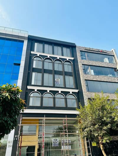 DHA Phase 6 Main Boulevard 4 Marla Office Available For Rent In Very Reasonable Rent