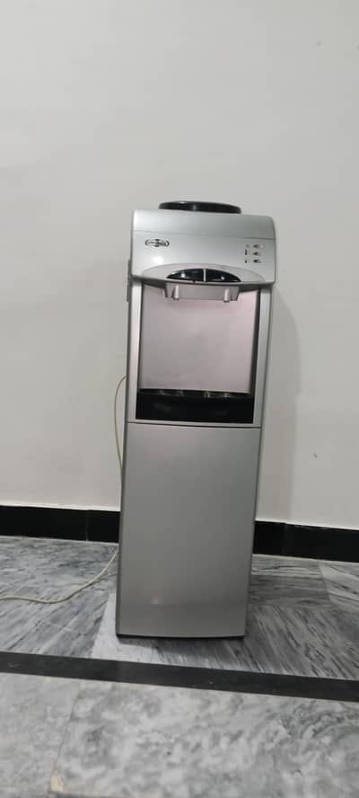 Dispenser for sale with best condition and in reasonable price
