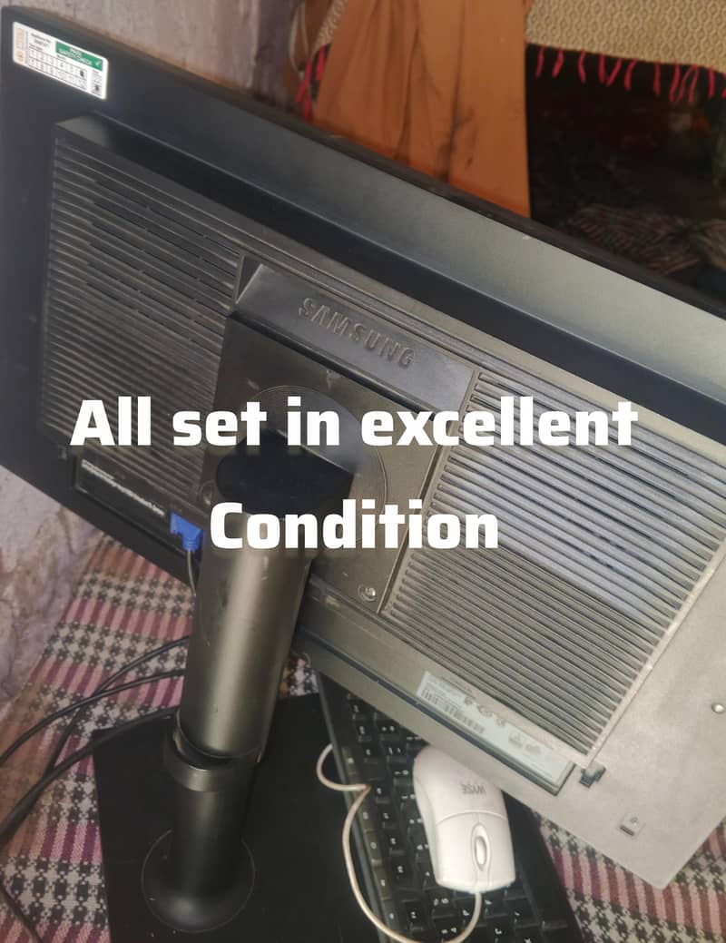 computer set  Fujitsu 2