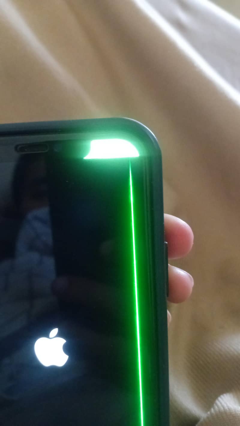 iPhone 11pro 4