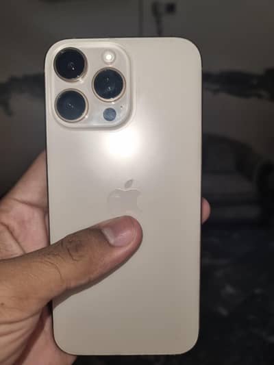 Apple iPhone 16 Pro Max