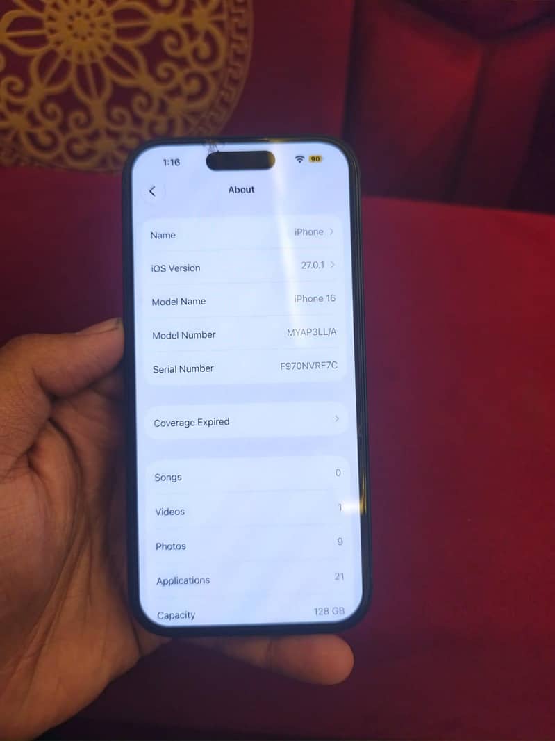 Apple iPhone 16 esim 4