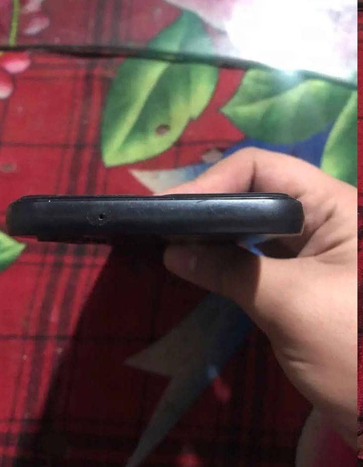 Samsung Mobile A14 3