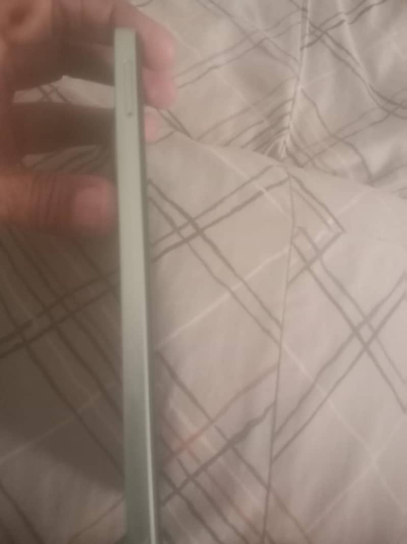 Tecno SPARK 30C 3