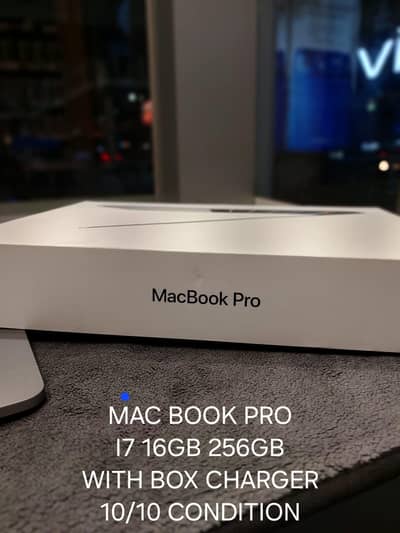 MacBook pro i 7