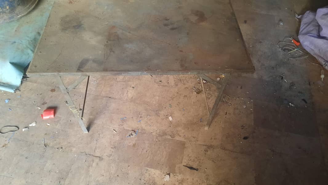 iron table stool 1