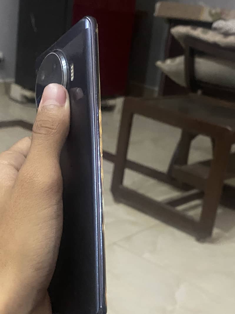Tecno Spark 20 Pro Plus 4