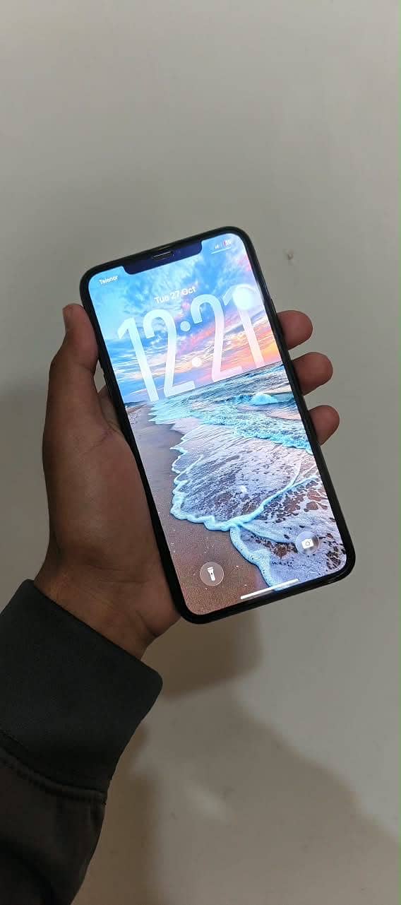 Apple iPhone 11 Pro Max 0