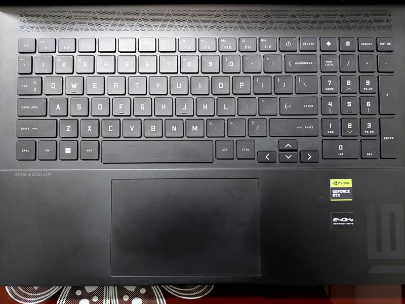HP OMEN 16 11
