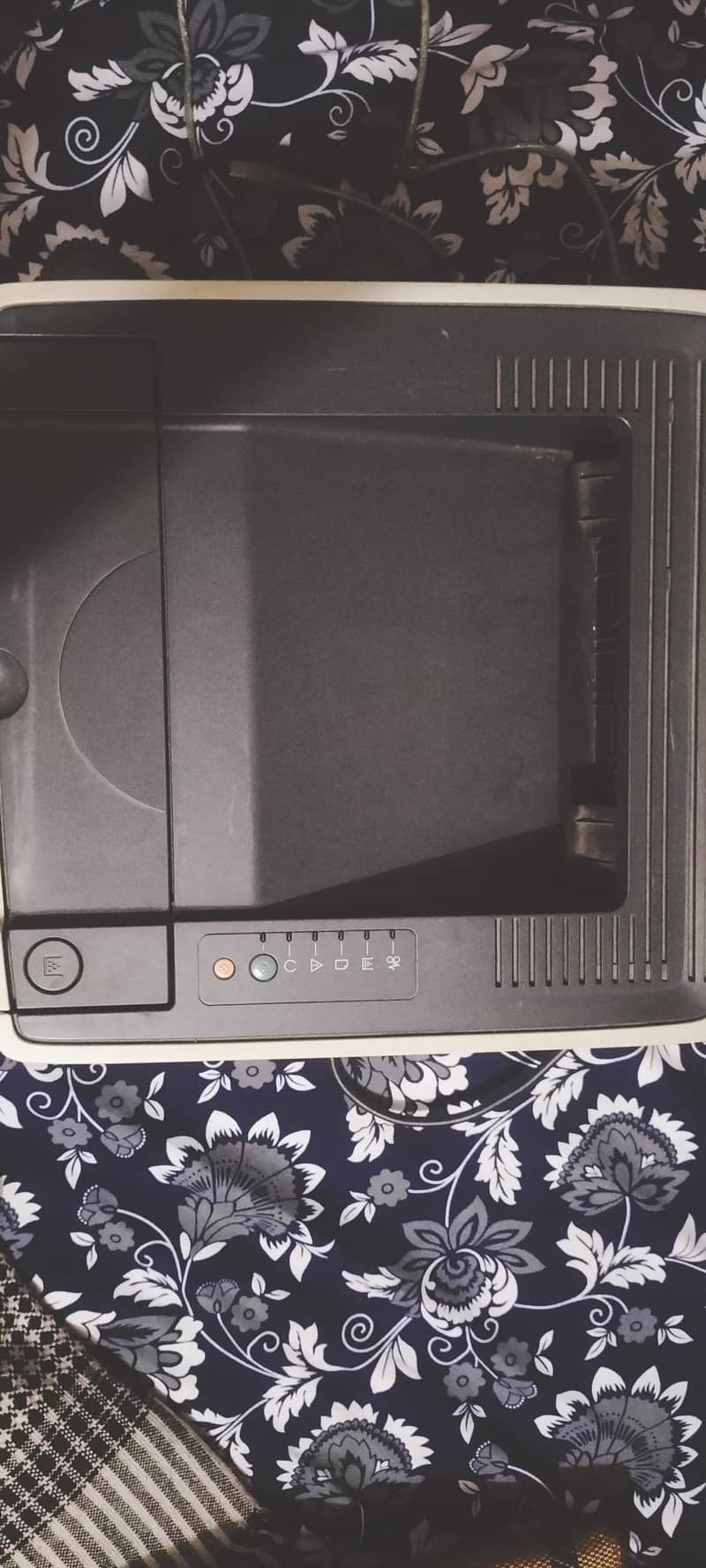HP leaserJet2015 1