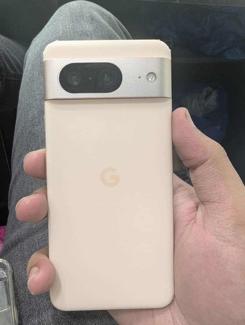 Google Pixel 8 3