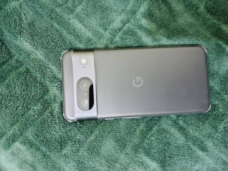 Google Pixel 8 2