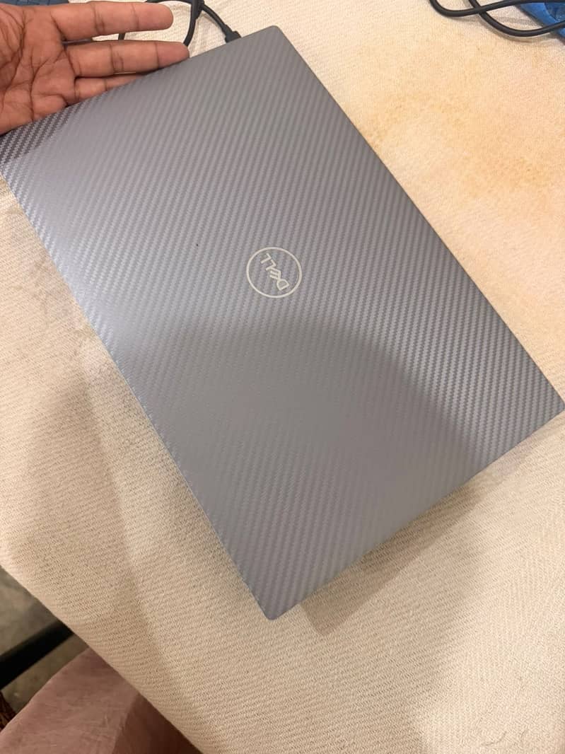 Dell Precision 5560 2