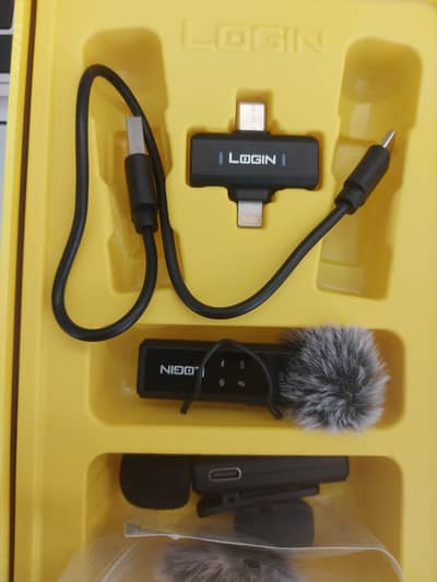 Zero Days Use - Login L-250 Micron Vlogging Mic.