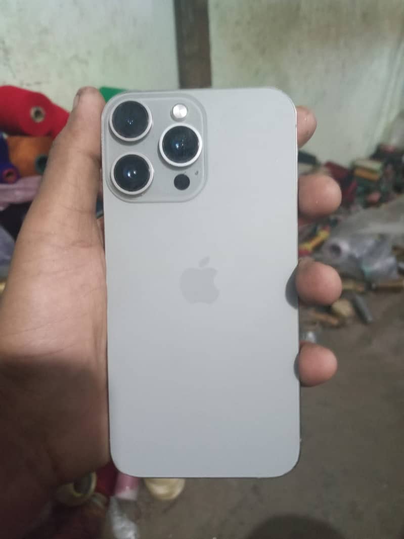 Apple iPhone XR 0