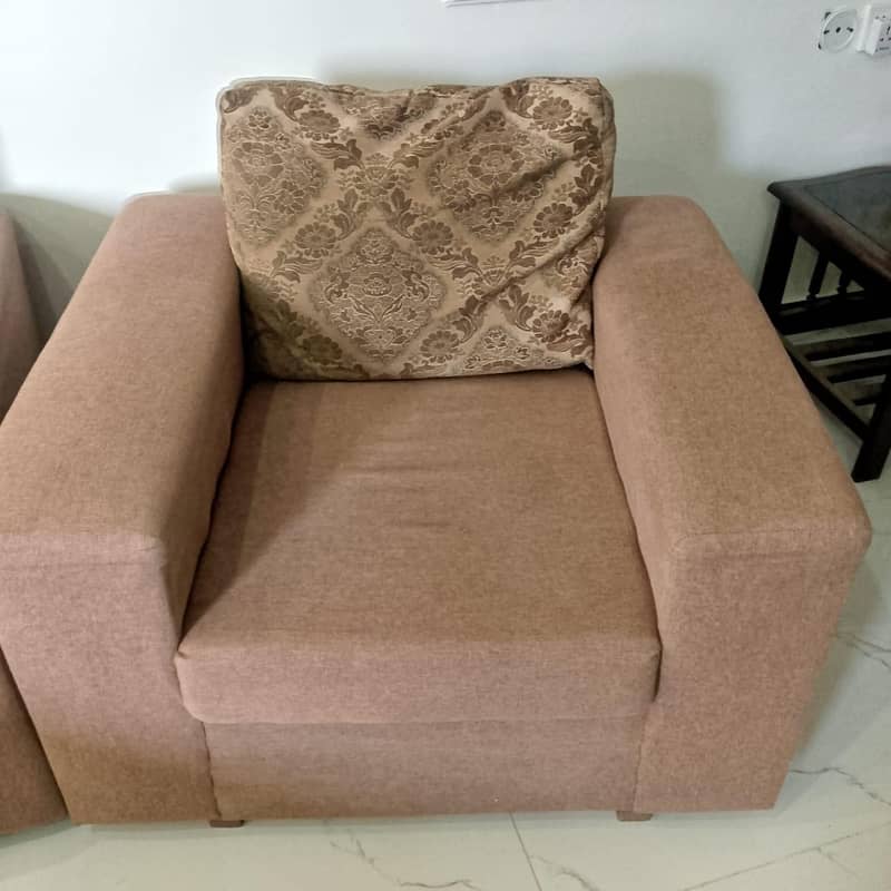 5 seater sofa 3