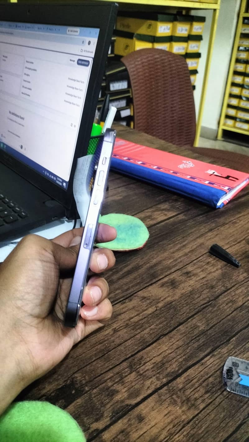 Apple iPhone 14 Pro 3