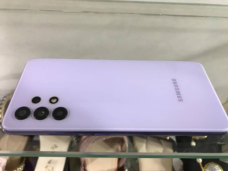 Samsung Mobile A32 3